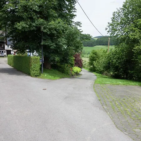 Апартаменты In A Quiet Location In The Sauerland With Terrace Near A Golf Course Шмалленберг